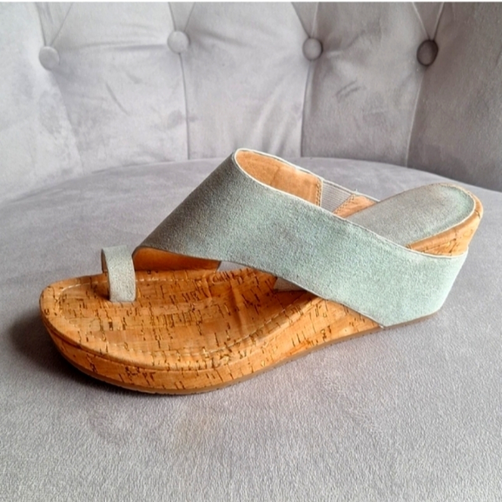 DONALD J. PLINER Women's Suede Wedge Sandals